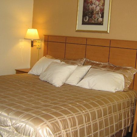 Americas Best Value Inn&Suites St. Cloud Saint Cloud Extérieur photo