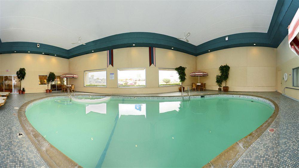 Americas Best Value Inn&Suites St. Cloud Saint Cloud Extérieur photo